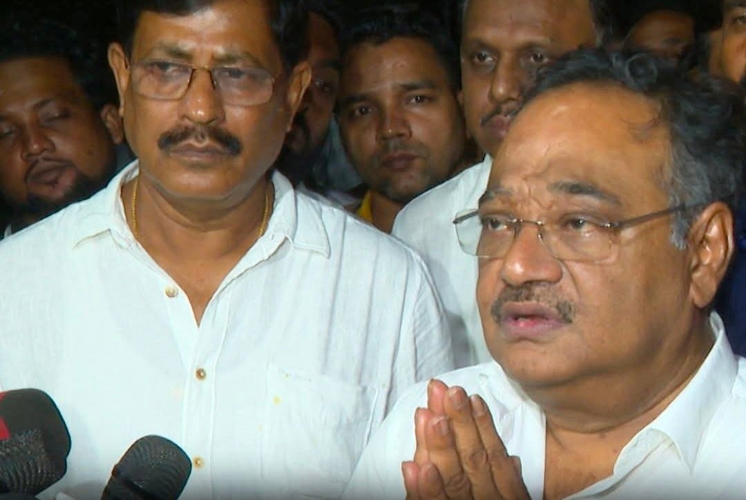 চোরবাগান পুজোর প্রধান পৃষ্ঠপোষক হিসেবে শুভেন্দু অধিকারীর ভাইপো। তৃণমূলের পোস্ট। মুখ খুললেন শমীক ভট্টাচার্য