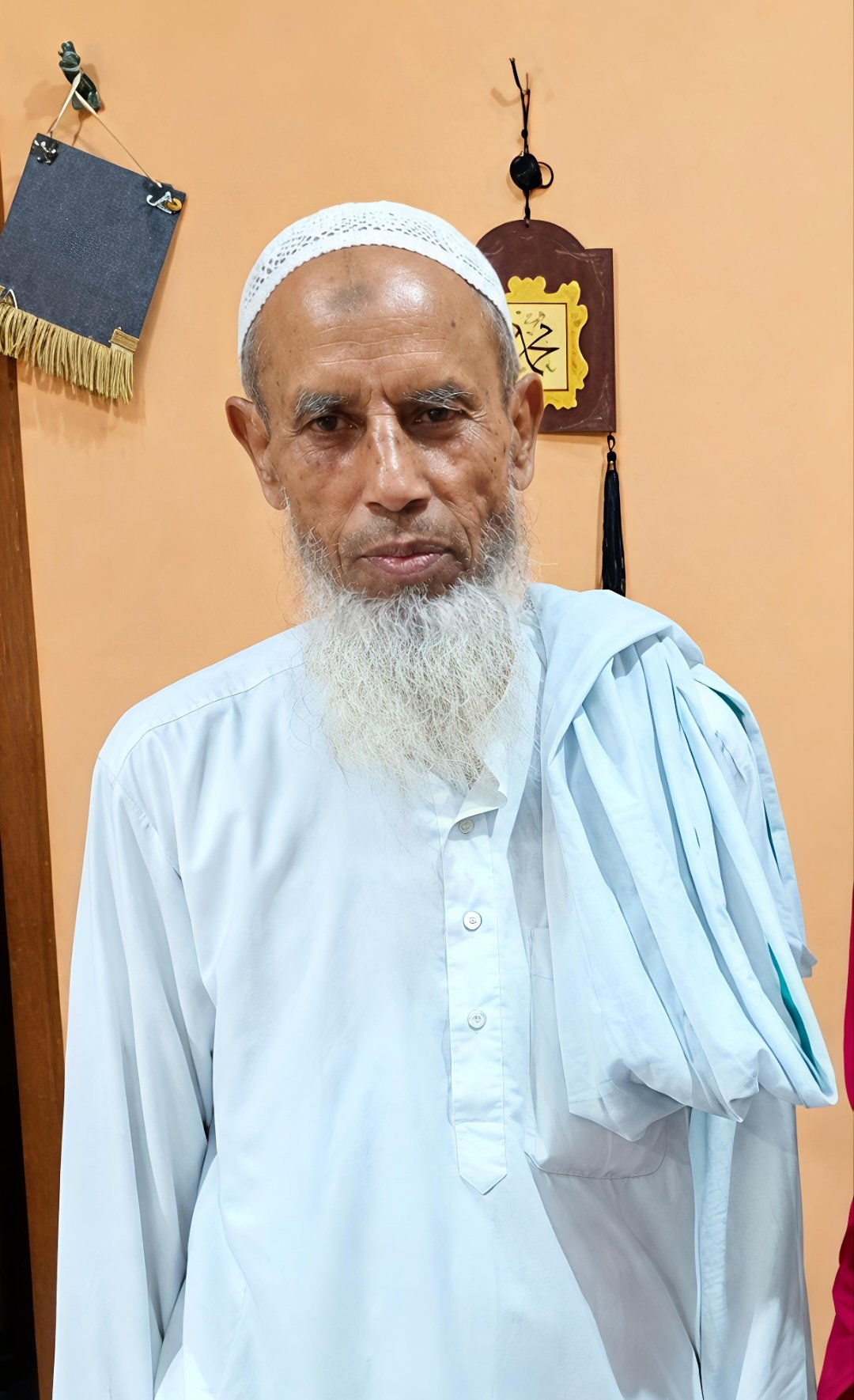প্রয়াত প্রাক্তন প্রধান শিক্ষক আব্দুল শুক্কুর লস্কর জানাজায় কয়েক হাজার মানুষের সমাগম